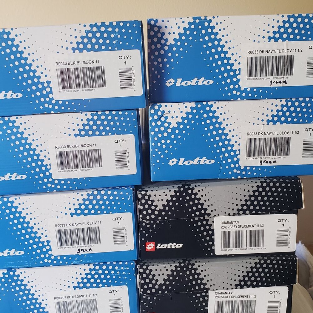 New Lotto Red and White Sneakers. Men 11,5 - Picture 9 of 9